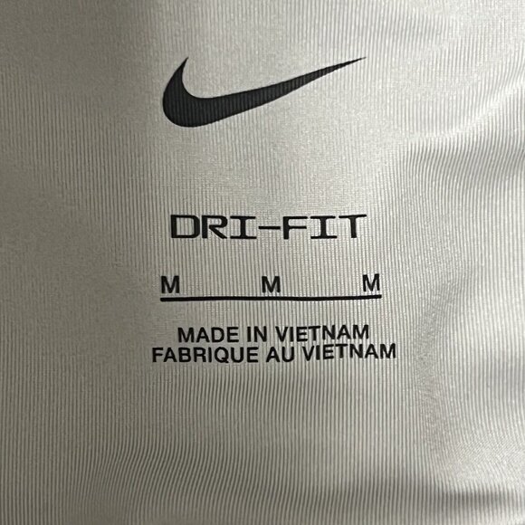 NWT Nike Women's Shorts Medium One Dri-FIT Mid-Rise 3" Brief-Lined DX6010-012 - Picture 8 of 15